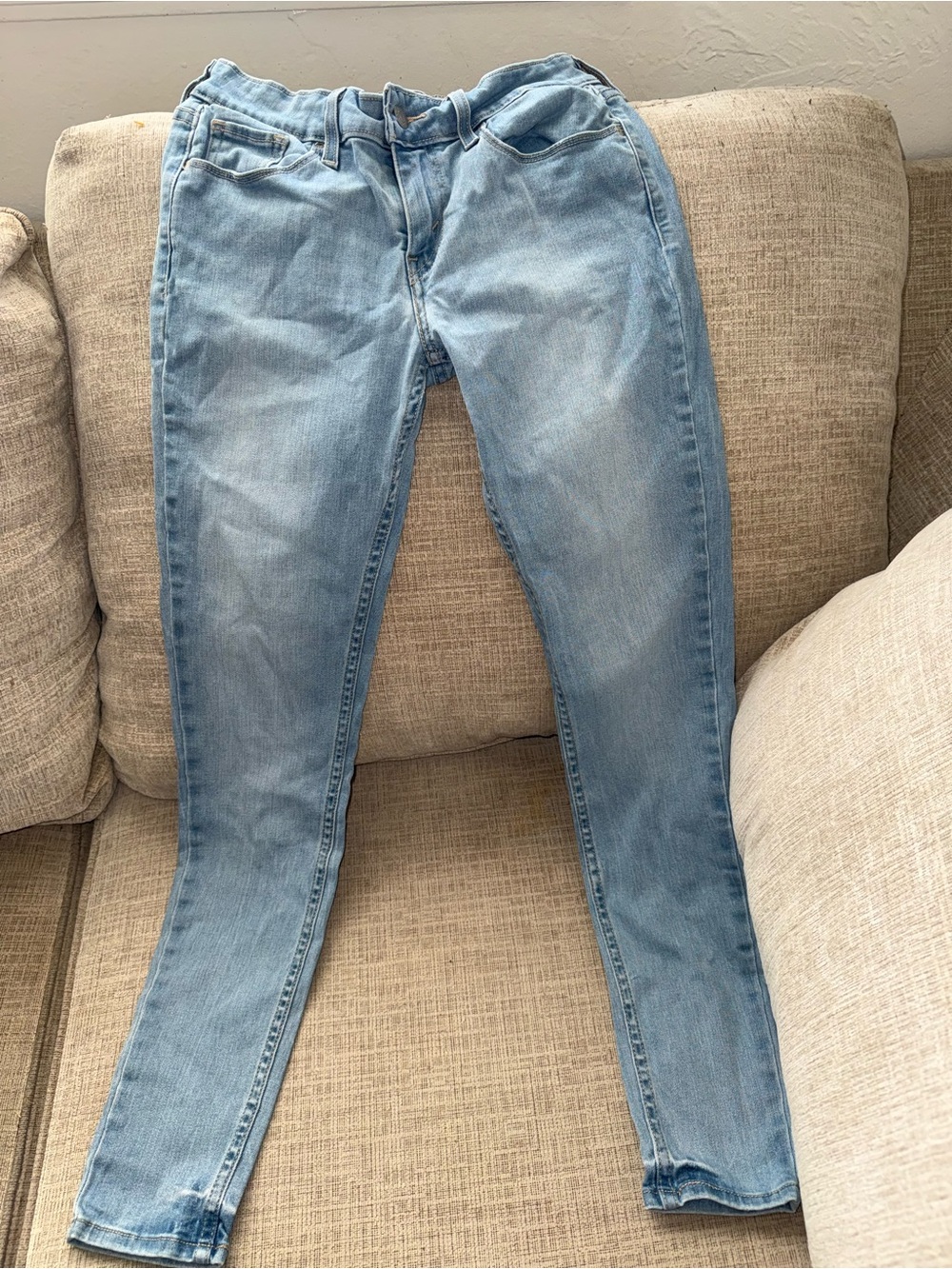 Levi's Light Blue Skinny Jeans - Women's - Picture 5 of 5